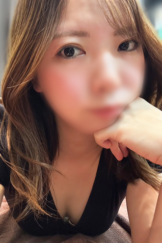 ACRO〜アクロのセラピスト「鈴木みな」